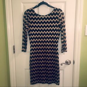 Forever21 M black gold striped long sleeved dress